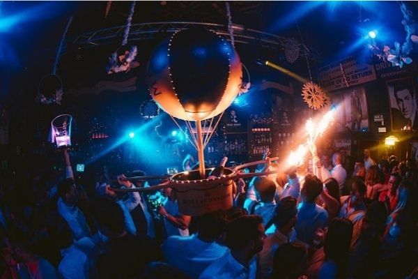 discoteca tematica granada