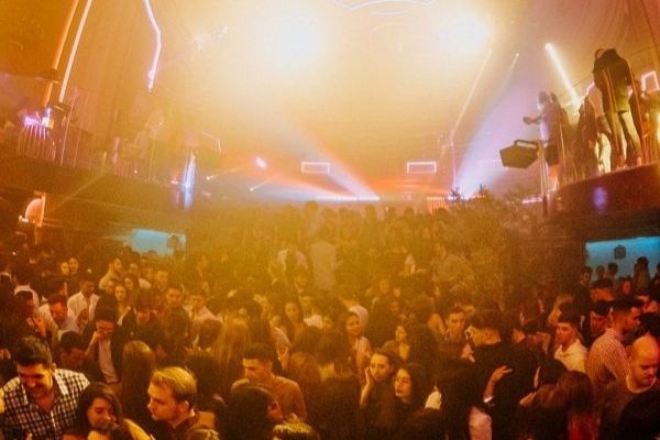 aforo completo en discoteca grand teatro
